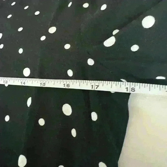 5 for $25| NWT Forever 21 black with white cream polka dot button down small - Picture 8 of 9
